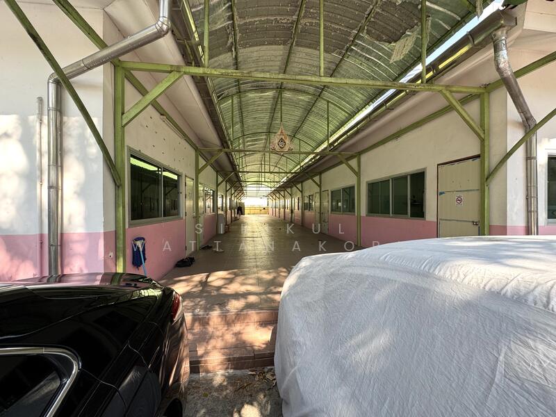 ให้เช่า - ที่ดิน 293วา พร้อมอาคาร ซอยสาทร 9 จาก BTS เซนต์หลุยส์ เพียง 350ม., กรุงเทพ