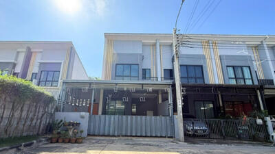 ขาย - The Thamm Iconic Onnut-Motorway : เดอะ ธาม ไอคอนิค อ่อนนุช-มอเตอร์เวย์, กรุงเทพ