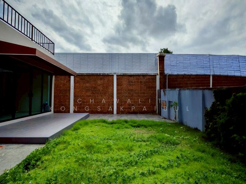 ให้เช่า - แกรนด์ บางกอก บูเลอวาร์ด พระราม 9 – ศรีนครินทร์ : Grand Bangkok Boulevard Rama 9 - Srinakarindra, กรุงเทพ