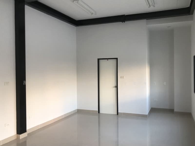 Warehouse for rent, Chachoengsao, สุวินทวงศ์, Khlong Luang Phaeng, Muang Chachoengsao, Chachoengsao, , 800 sqm, Warehouse/Factory For Rent, by สิรวัชร แจ้งกระจ่าง, 500085859 - DDproperty.com