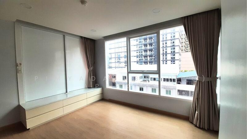 For Sale - Sukhumvit Living Town, Bangkok