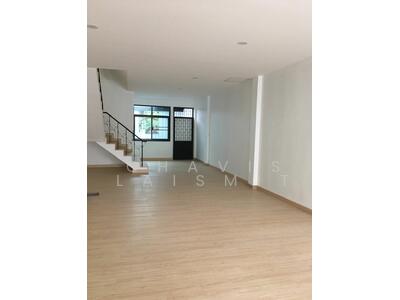 ขาย - ทาวน์เฮาท์ 2-ห้องนอน, กรุงเทพ