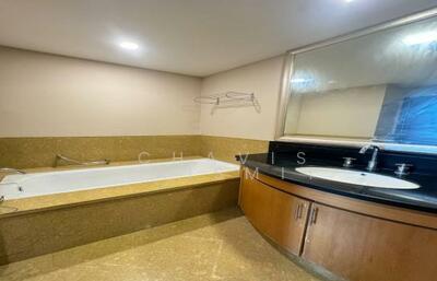 ขาย - Sky Villas Sathorn : คอนโดสกาย วิลล่า สาทร, กรุงเทพ