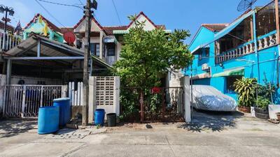 ขาย - ทาวน์เฮ้าส์ ระเบียงทอง พหลโยธิน 52 หลังมุม ราคาถูก, กรุงเทพ