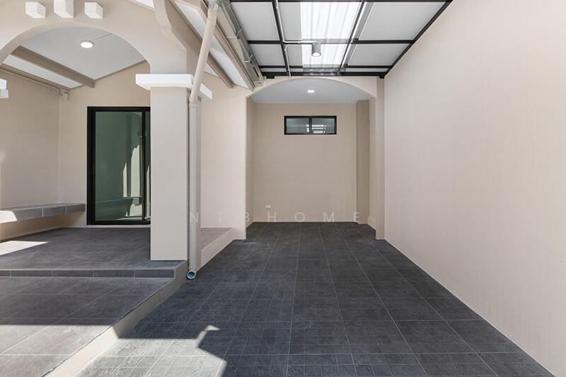 For Sale - หมู่บ้านกัญจน์เพชร ซ.ประชาอุทิศ 17, Bangkok