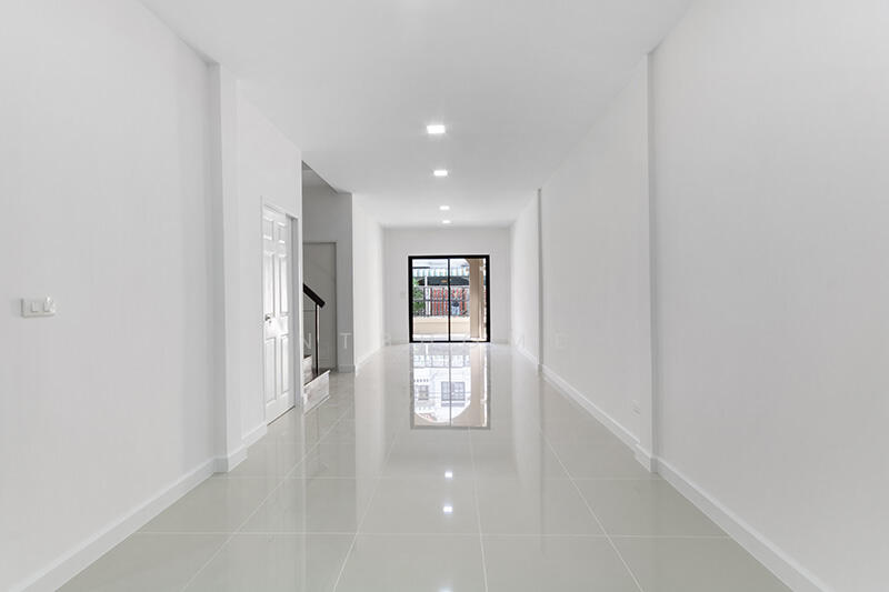 For Sale - หมู่บ้านกัญจน์เพชร ซ.ประชาอุทิศ 17, Bangkok