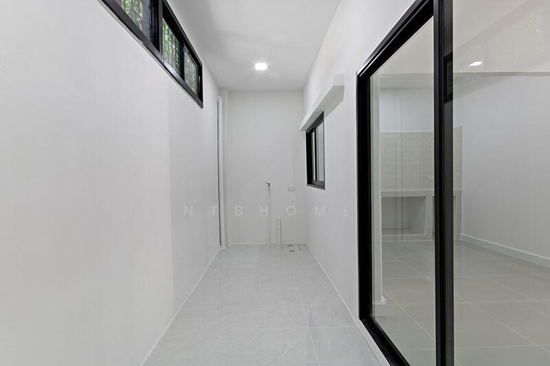 For Sale - หมู่บ้านกัญจน์เพชร ซ.ประชาอุทิศ 17, Bangkok