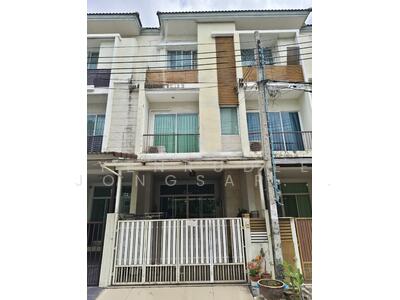 ขาย - Thanapat Haus Sathorn - Narathiwas : ธนาพัฒน์ เฮ้าส์ สาทร - นราธิวาสฯ, กรุงเทพ