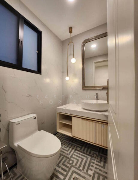 Nantawan Rama 9 - New Krungthepkreetha, Bangkok, Saphan Sung, Bangkok, 4 Bedrooms, 302 sqm, Single Detached House For Rent, by Eastblue Horizon, 500087236 - DDproperty.com