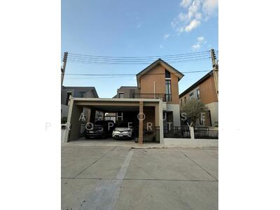 ขาย - โกลเด้น พรีเว่ เฟส 2 : Golden Privé Phase 2, ชลบุรี