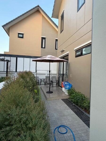 For Sale - โกลเด้น พรีเว่ เฟส 2 : Golden Privé Phase 2, Chon Buri (Pattaya)