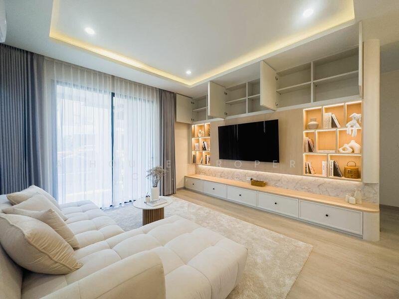 For Sale - โกลเด้น พรีเว่ เฟส 2 : Golden Privé Phase 2, Chon Buri (Pattaya)