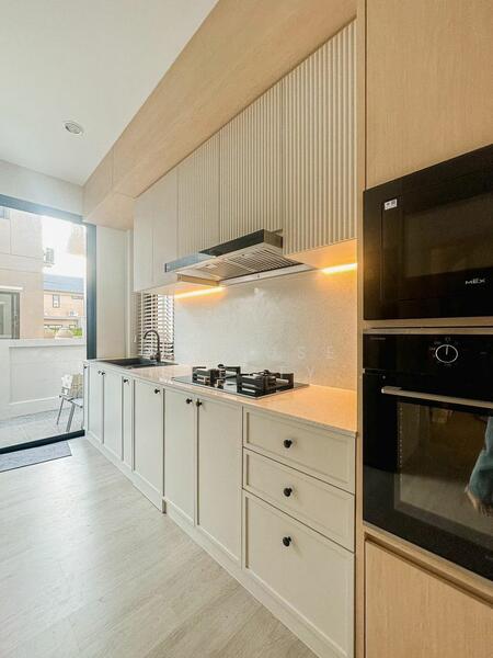 For Sale - โกลเด้น พรีเว่ เฟส 2 : Golden Privé Phase 2, Chon Buri (Pattaya)