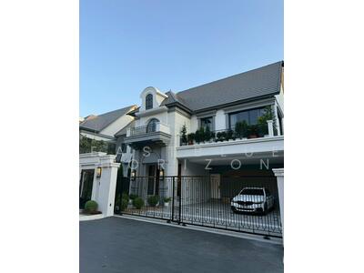 ขาย - Narasiri Phahol-Watcharapol : นาราสิริ พหล-วัชรพล, กรุงเทพ