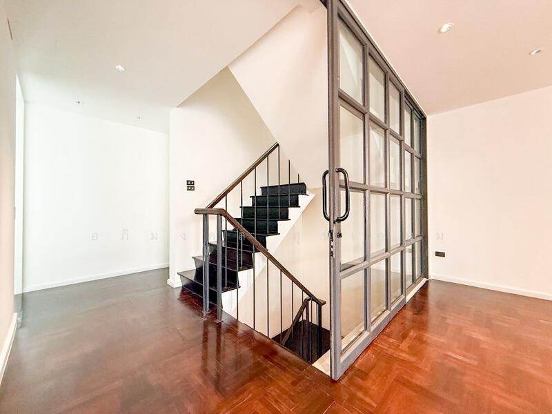 ทาวน์เฮ้าส์ 3 ชั้น สุขุมวิท 26, กรุงเทพ, สุขุมวิท 26, คลองตัน, คลองเตย, กรุงเทพ, 300 ตร.ม., ทาวน์เฮ้าส์ ขาย, โดย อภิมงคล สุขเกษม, 500087699 - DDproperty.com