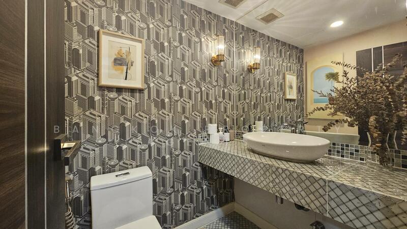 For Rent - Somkid Place, Bangkok