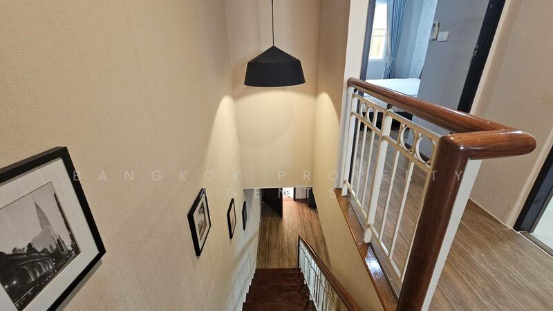 For Rent - Somkid Place, Bangkok