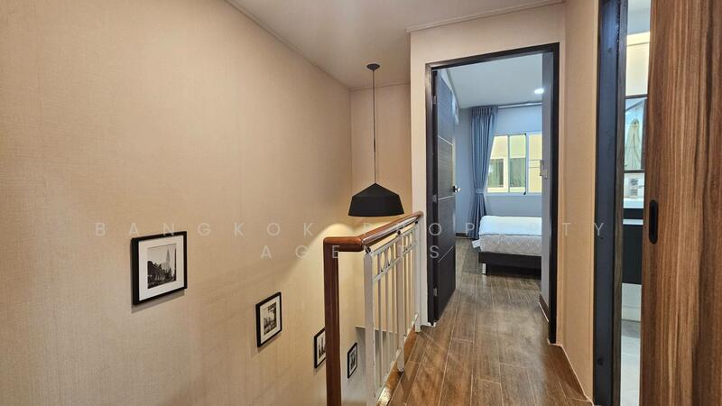 For Rent - Somkid Place, Bangkok