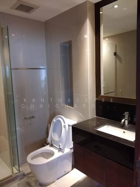 Sathorn Gardens, Bangkok, 39 South Sathorn Road, Thung Maha Mek, Sathon, Bangkok, 2 Bedrooms, 95 sqm, Condo For Sale, by Kanthayavee Chaicharoenseree, 500088045 - DDproperty.com
