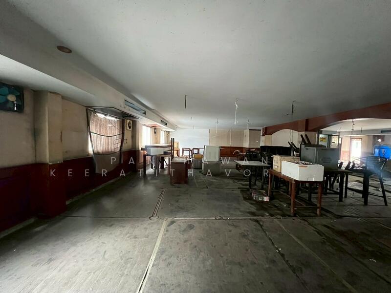 ให้เช่า - อาคารพาณิชย์ 3 ชั้น 7 คูหาห่าง MRTจรัญ13 เพียง 100 เมตร, กรุงเทพ