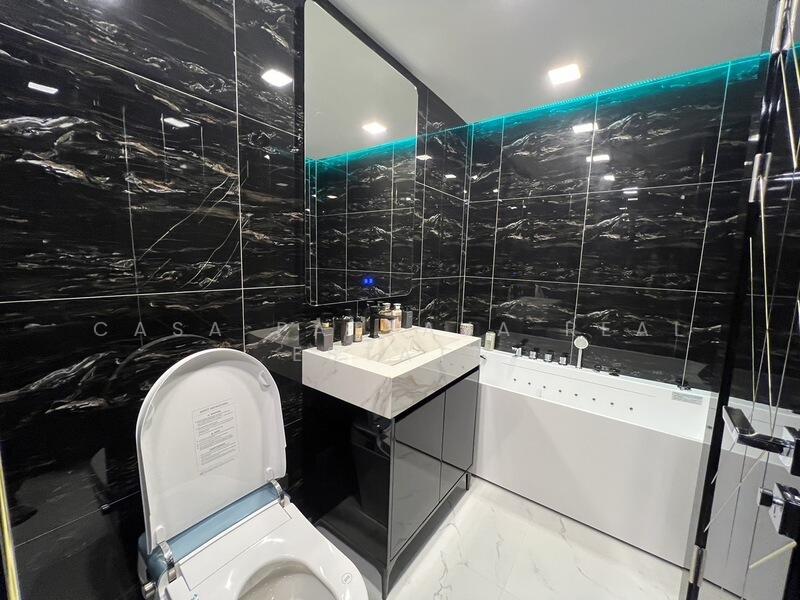 For Sale - Zenith Pattaya 2, Chon Buri (Pattaya)