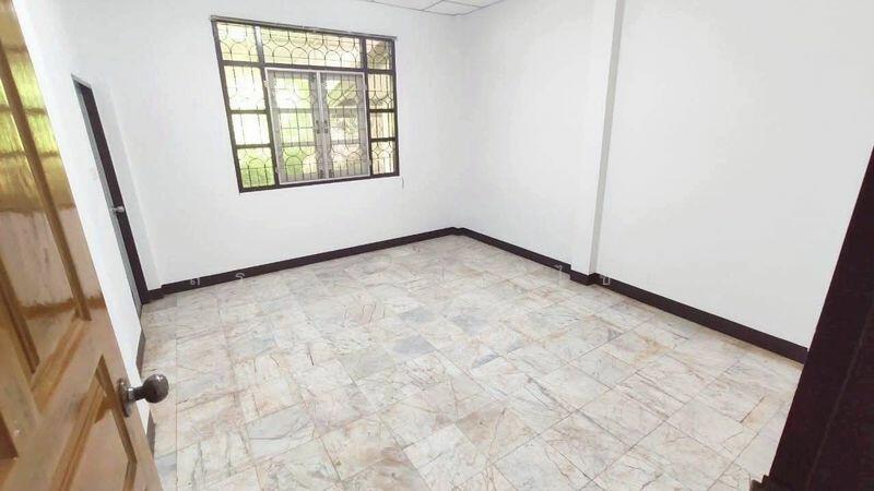 ให้เช่า - ให้เช่า บ้านชั้นเดียว ขนาด 74 ตารางวา 3 ห้องนอน ใกล้โรงเรียนนายร้อยพระจุลจอมเกล้า(จปร.) นครนายก, นครนายก