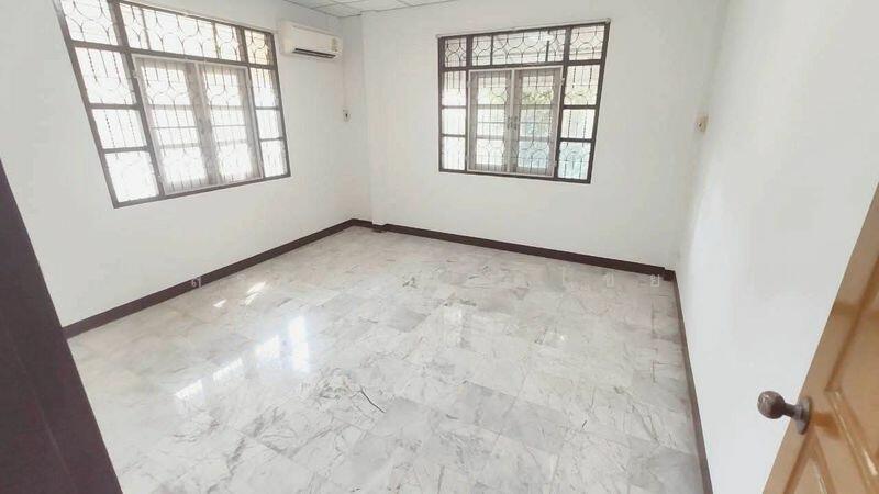 ให้เช่า - ให้เช่า บ้านชั้นเดียว ขนาด 74 ตารางวา 3 ห้องนอน ใกล้โรงเรียนนายร้อยพระจุลจอมเกล้า(จปร.) นครนายก, นครนายก