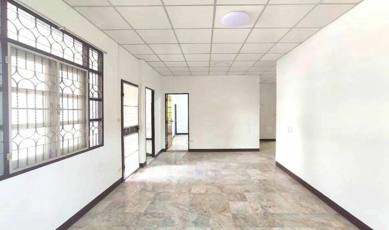 ให้เช่า - ให้เช่า บ้านชั้นเดียว ขนาด 74 ตารางวา 3 ห้องนอน ใกล้โรงเรียนนายร้อยพระจุลจอมเกล้า(จปร.) นครนายก, นครนายก