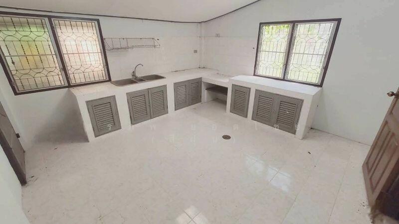 ให้เช่า - ให้เช่า บ้านชั้นเดียว ขนาด 74 ตารางวา 3 ห้องนอน ใกล้โรงเรียนนายร้อยพระจุลจอมเกล้า(จปร.) นครนายก, นครนายก