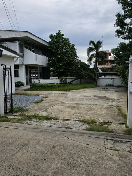 2 - storey detached house, Bangkok, โชคชัย 4, Lat Phrao, Lat Phrao, Bangkok, 4 Bedrooms, 200 sqm, Single Detached House For Rent, by Connex Property, 500089045 - DDproperty.com