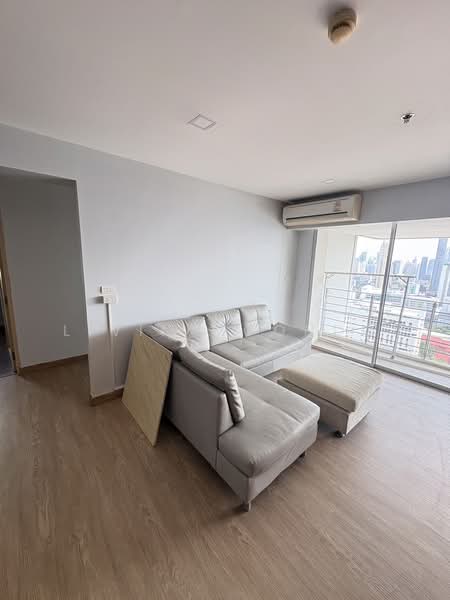 My Resort Bangkok, Bangkok, 1724 Petchaburi Road, Bang Kapi, Huai Khwang, Bangkok, 2 Bedrooms, 70 sqm, Condo For Rent, by Living Condo, 500089279 - DDproperty.com