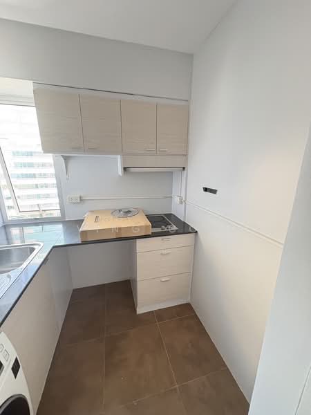 My Resort Bangkok, Bangkok, 1724 Petchaburi Road, Bang Kapi, Huai Khwang, Bangkok, 2 Bedrooms, 70 sqm, Condo For Rent, by Living Condo, 500089279 - DDproperty.com