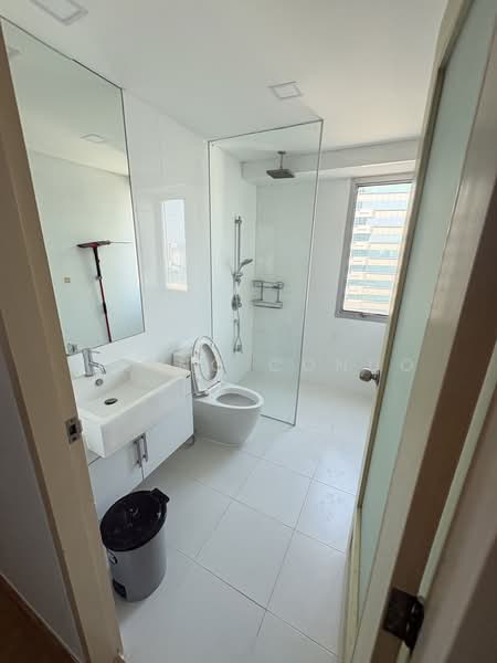 My Resort Bangkok, Bangkok, 1724 Petchaburi Road, Bang Kapi, Huai Khwang, Bangkok, 2 Bedrooms, 70 sqm, Condo For Rent, by Living Condo, 500089279 - DDproperty.com