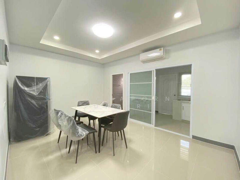 ให้เช่า - ทาวน์เฮ้าส์ให้เช่าเดือนละ 15,000 บาท ใกล้สนามกอล์ฟเอ็มสปอร์ตคอมเพล็กซ์ No.6H316, เชียงใหม่