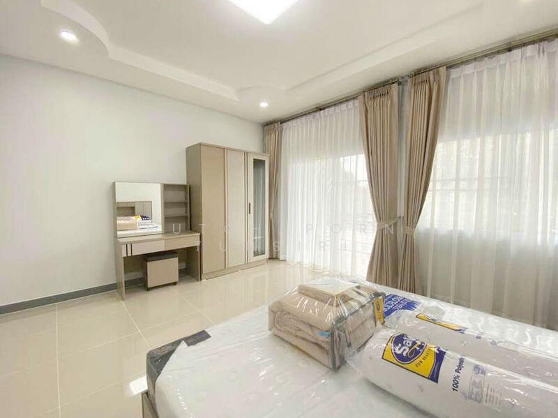 ให้เช่า - ทาวน์เฮ้าส์ให้เช่าเดือนละ 15,000 บาท ใกล้สนามกอล์ฟเอ็มสปอร์ตคอมเพล็กซ์ No.6H316, เชียงใหม่