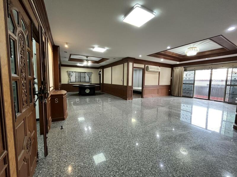 For Sale - Office Building Area Ratchada, Bangkok