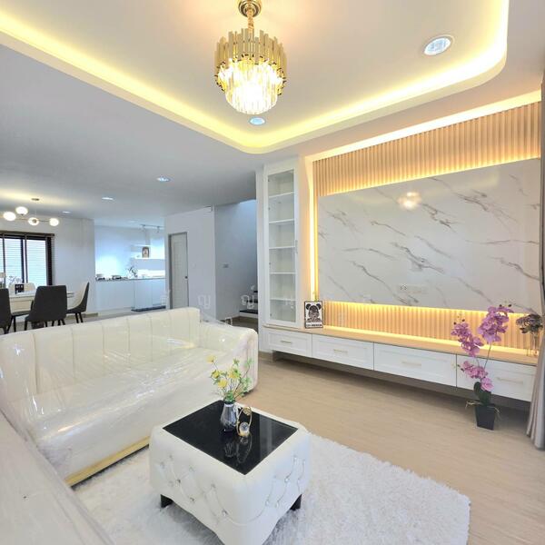 For Sale - บ้านสมถวิล 2 ตะเคียนเตี้ย บางละมุง ชลบุรี, Chon Buri (Pattaya)