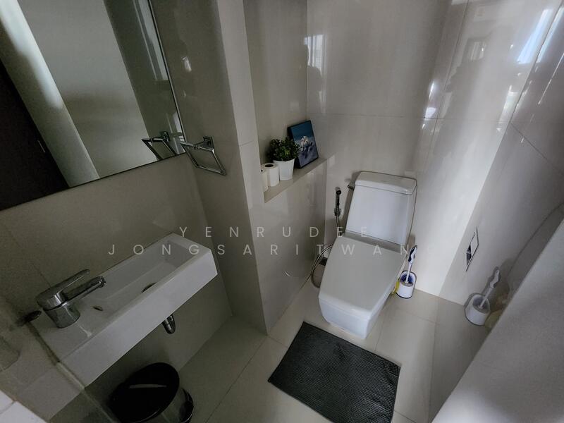Rhythm Sukhumvit 44/1, Bangkok, Sukhumvit Road, Phra Kanong, Khlong Toei, Bangkok, 1 Bedroom, 45 sqm, Condo For Sale, by Yenrudee Jongsaritwang, 500089711 - DDproperty.com