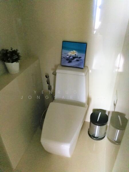 Rhythm Sukhumvit 44/1, Bangkok, Sukhumvit Road, Phra Kanong, Khlong Toei, Bangkok, 1 Bedroom, 45 sqm, Condo For Sale, by Yenrudee Jongsaritwang, 500089711 - DDproperty.com