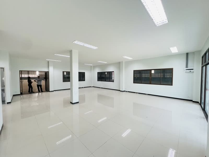 ให้เช่าโกดัง บางพลี สมุทรปราการ ขนาด 2,000 ตรม, Samut Prakan, Bangphli Yai, Bang Plee, Samut Prakan, , 2,000 sqm, Warehouse/Factory For Rent, by Jakarin Houpramong, 500089741 - DDproperty.com