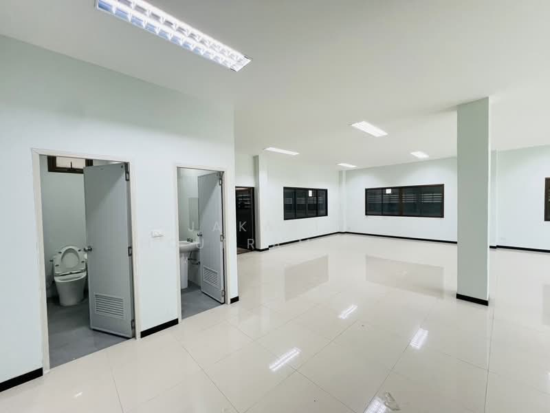 ให้เช่าโกดัง บางพลี สมุทรปราการ ขนาด 2,000 ตรม, Samut Prakan, Bangphli Yai, Bang Plee, Samut Prakan, , 2,000 sqm, Warehouse/Factory For Rent, by Jakarin Houpramong, 500089741 - DDproperty.com