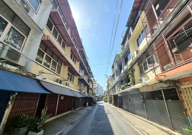 ขาย - ตึก 4 ชั้น 2 คูหา ซอยเจริญกรุง109 ย่านบางคอแหลม, กรุงเทพ