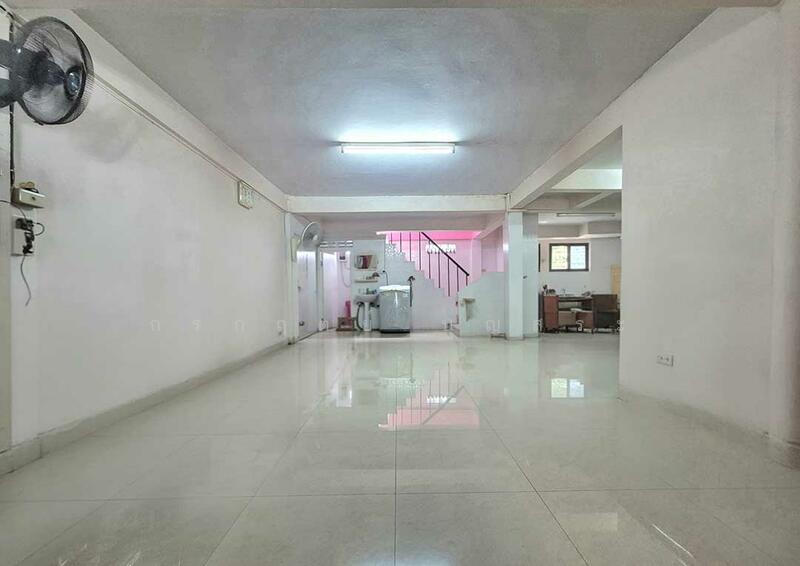 ขาย - ตึก 4 ชั้น 2 คูหา ซอยเจริญกรุง109 ย่านบางคอแหลม, กรุงเทพ