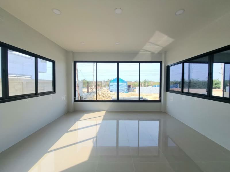 For Rent - Factory for rent in Samut Sakhon, 1-3 rai 1000-2000 sq.m Ban Ko, Sathon Road. Factory license obtain, Samut Sakhon