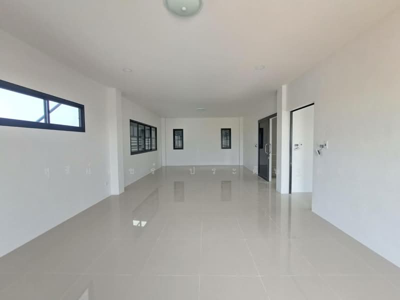 For Rent - Factory for rent in Samut Sakhon, 1-3 rai 1000-2000 sq.m Ban Ko, Sathon Road. Factory license obtain, Samut Sakhon