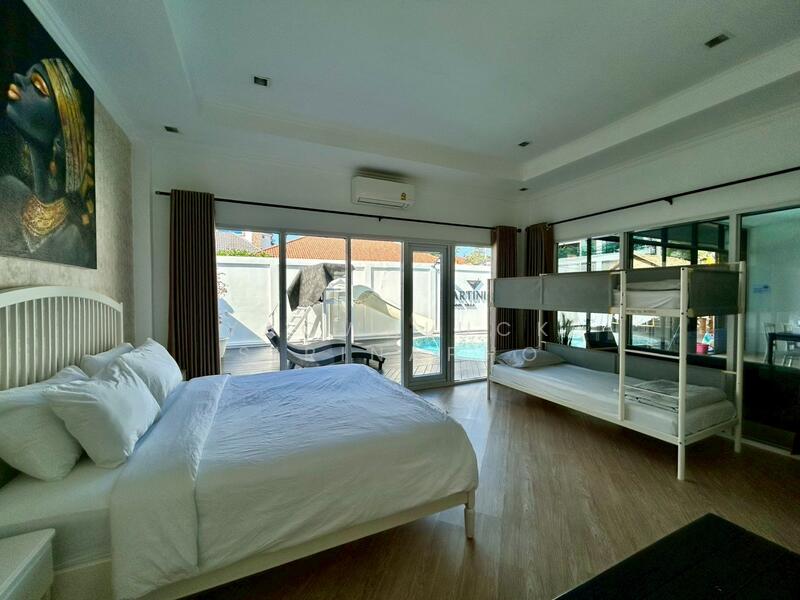 Poolvilla Pratumnak, Chon Buri (Pattaya), Pratumnak Soi 6, Nong Pru, Bang Lamung (Pattaya), Chon Buri (Pattaya), 3 Bedrooms, 300 sqm, Villa For Sale, by Yaowaluck Sirinapho, 500090155 - DDproperty.com