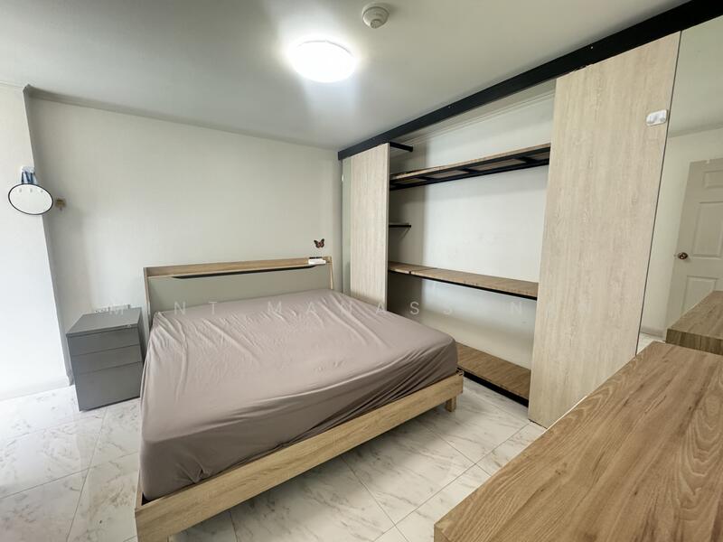 Lumpini Place Suanplu-Sathorn, Bangkok, 435-112 Suan Plu, Thung Maha Mek, Sathon, Bangkok, 2 Bedrooms, 60 sqm, Condo For Rent, by Mint Manassanan, 500090302 - DDproperty.com