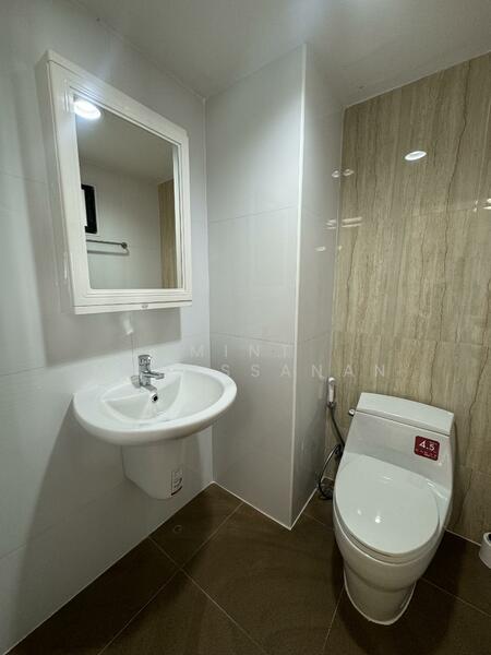 Lumpini Place Suanplu-Sathorn, Bangkok, 435-112 Suan Plu, Thung Maha Mek, Sathon, Bangkok, 2 Bedrooms, 60 sqm, Condo For Rent, by Mint Manassanan, 500090302 - DDproperty.com