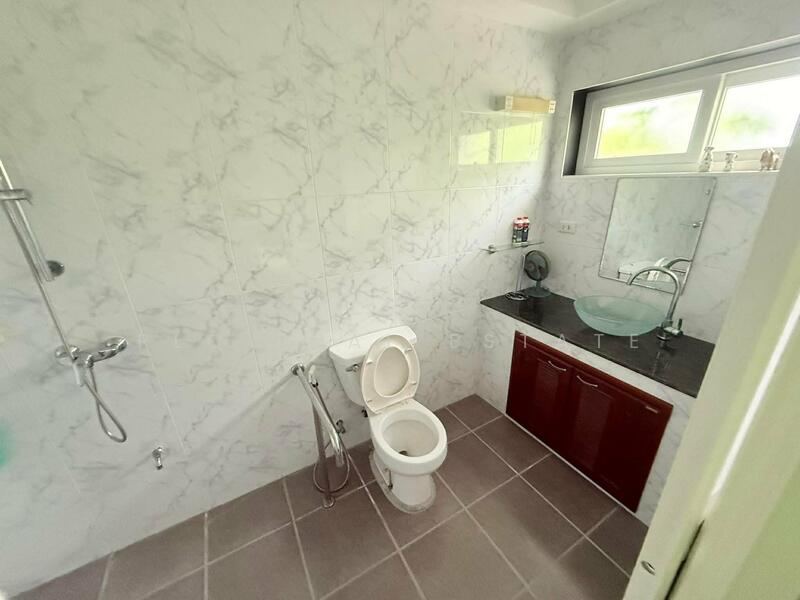 5 Bedroom House for Sale in Jomtien Pattaya, Chon Buri (Pattaya), Bang Lamung, Bang Lamung (Pattaya), Chon Buri (Pattaya), 5 Bedrooms, 400 sqm, Single Detached House For Sale, by PLC Real Estate, 500090970 - DDproperty.com