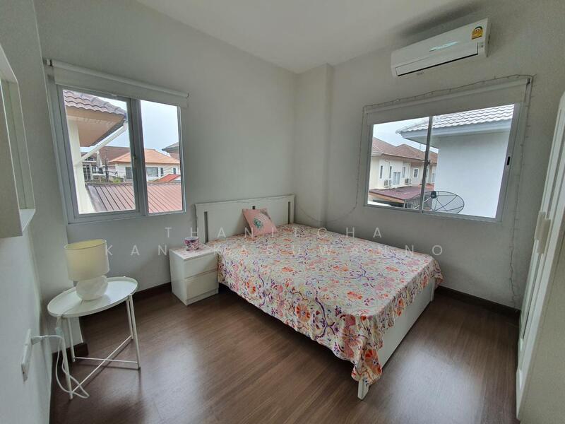                     ห้องนอนเล็กชั้น 2